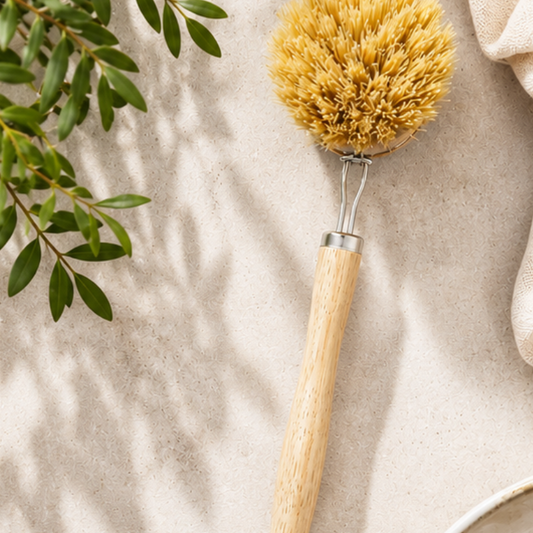 NordicBrush™ – Naturlig Oppvaskbørste i Tre